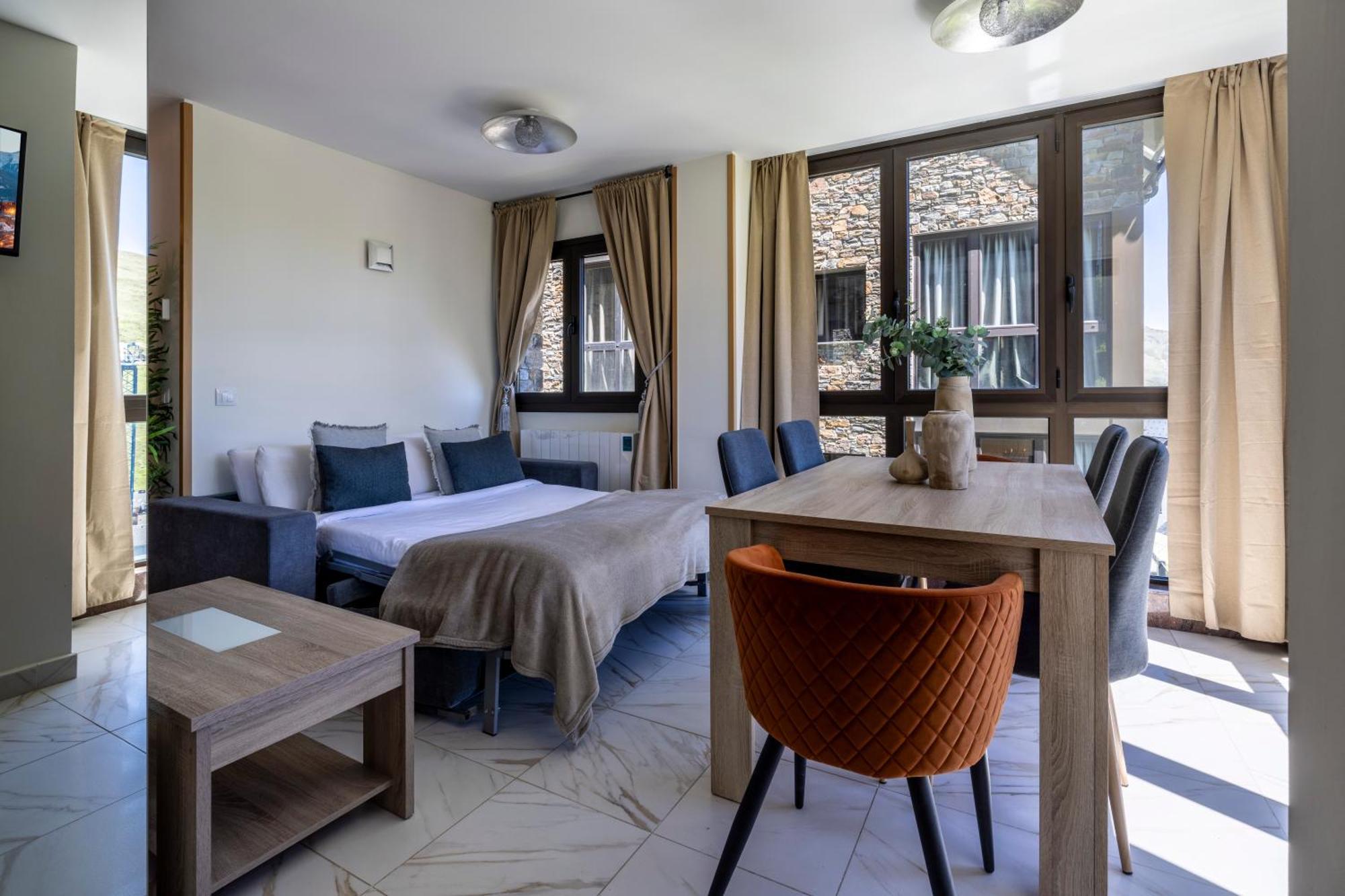 Increibles Vistas A Las Montanas En El Pas De La Casa - Parking - Wifi - Ski In Ski Out L By Bonesvacances Exterior photo